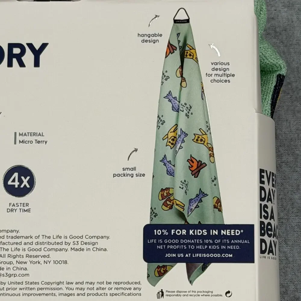 Life is Good Quick Dry Towel Micro Terry Beach Camp Travel Fish 72x30 Green NWT